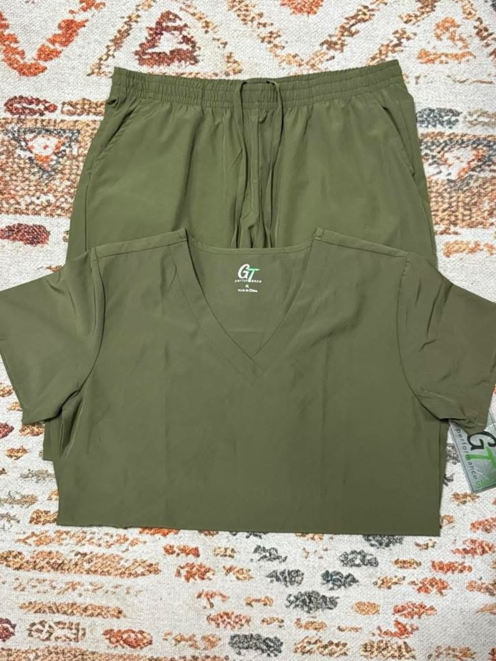 GT Olive Green Scrub Set - V-Neck Top & Drawstring Pants
